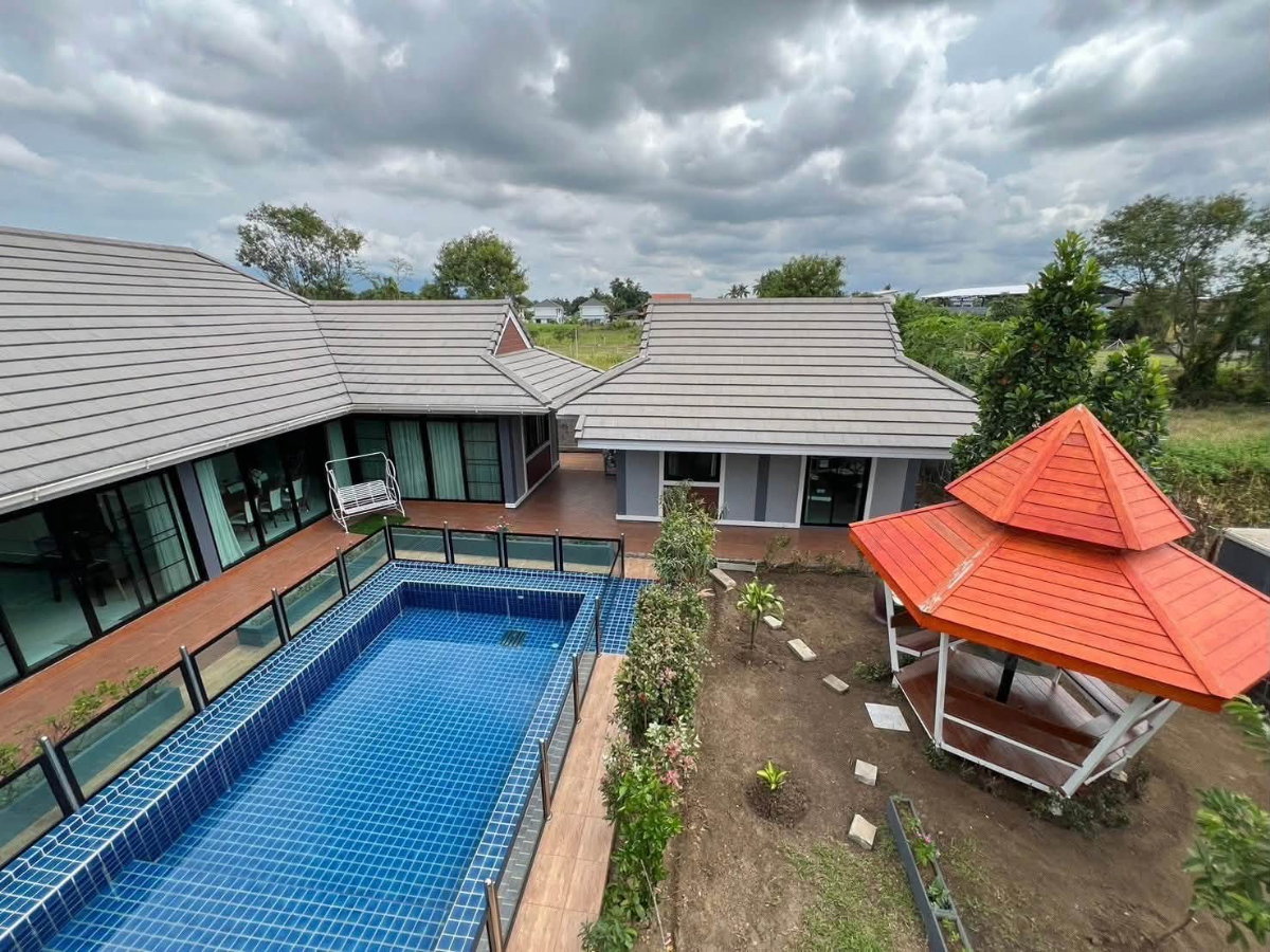 รูป 🏡 ขายด่วน! พูลวิลล่า 2 ชั้น 6 ห้องนอน ทำเลป่าแดด-แม่เหียะ ใกล้สนามบิน 📞 063-6649056 - รูปที่ 27/35