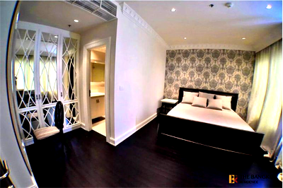 Condos for sale : The Emporio Place