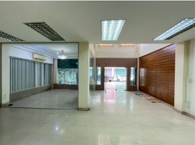 รูป H3176 ขายอาคารพาณิชย์ โครงการ แม่น้ำทองคำ ตำบลกระทุ่มล้ม อำเภอสามพราน จังหวัดนครปฐม - รูปที่ 4/8