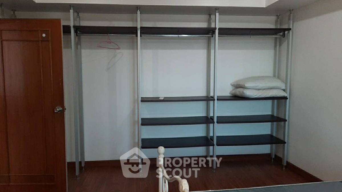 รูป คอนโด 2 ห้องนอน Sribumpen Condo Home ใกล้ MRT คลองเตย (ID 2027554) - รูปที่ 3/7