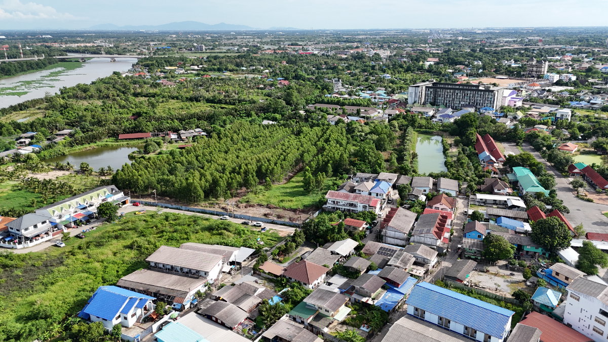 รูป  ขายที่ดินแปลงใหญ่ 10 ไร่ ใจกลางเมืองฉะเชิงเทราทางไปวัดหลวงพ่อโสธร - รูปที่ 3/6