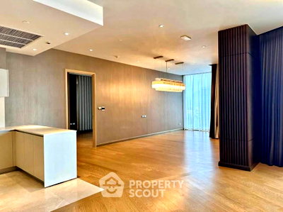 Condos for rent : 217 Sqm 3-BR At Magnolias Waterfront Residences, BTS Saphan Taksin (ID 3255866)