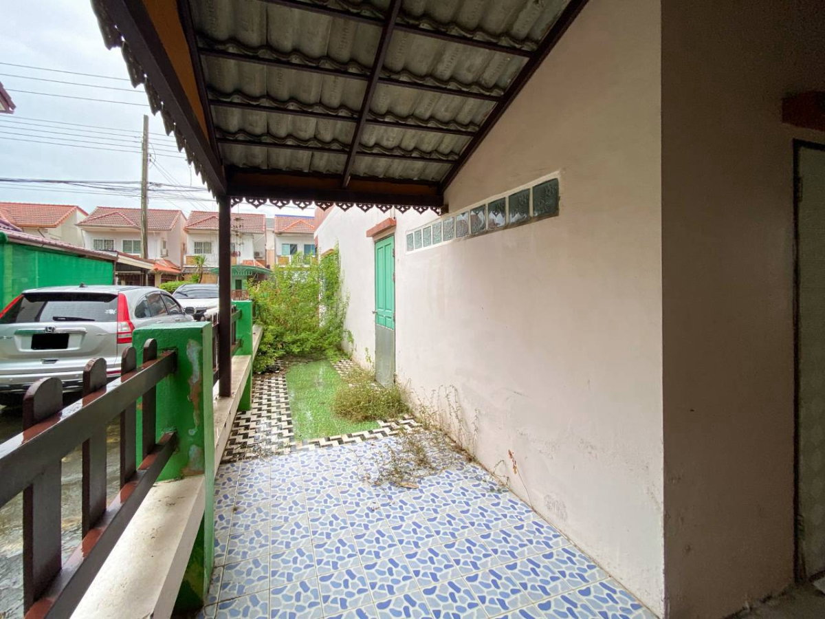 รูป ขายบ้านเดี่ยว 2 ชั้น ม.เจ ดับบลิว คาซ่า พระราม 5 (38 ตร.ว.) แปลงมุม ทิศใต้ 3 นอน 2 น้ำ ต่อเติมครัว ขายตามสภาพ เพียง 2.76 ล้านบาท - รูปที่ 15/18