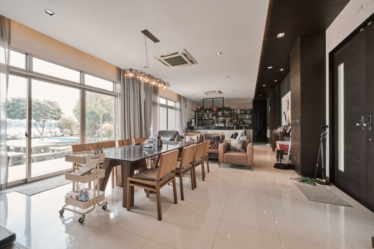 รูป ขายบ้านริมทะเลสาบ Perfect Masterpiece Lakeside (297.6 ตร.ว.) บรรยากาศส่วนตัว สไตล์รีสอร์ท - รูปที่ 4/20