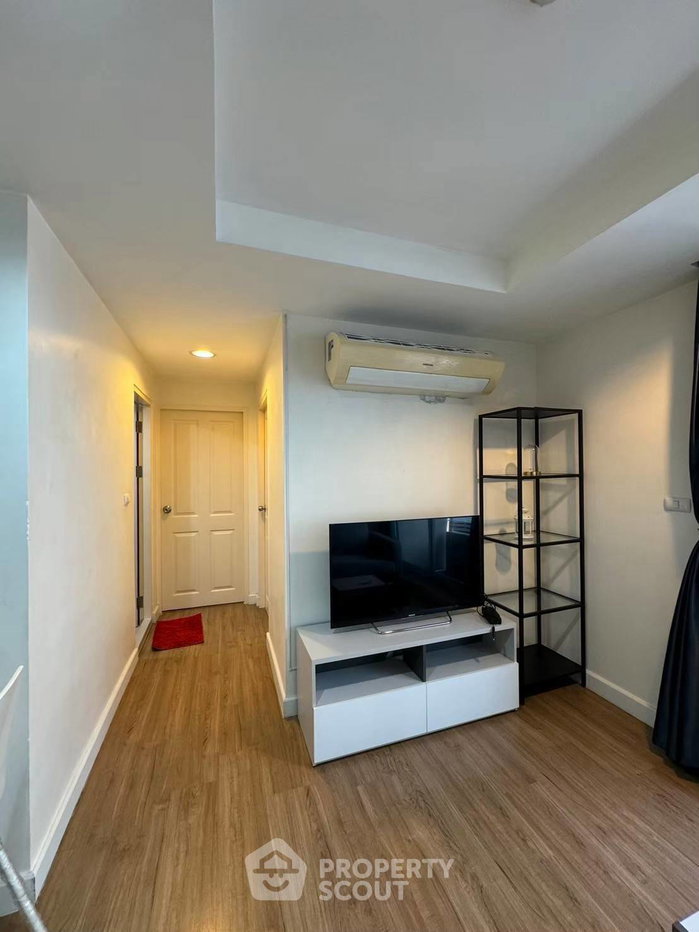 picture 2-BR Condo At The Kris Ratchada 17 Near MRT Sutthisan (ID 3249559) - 7/11