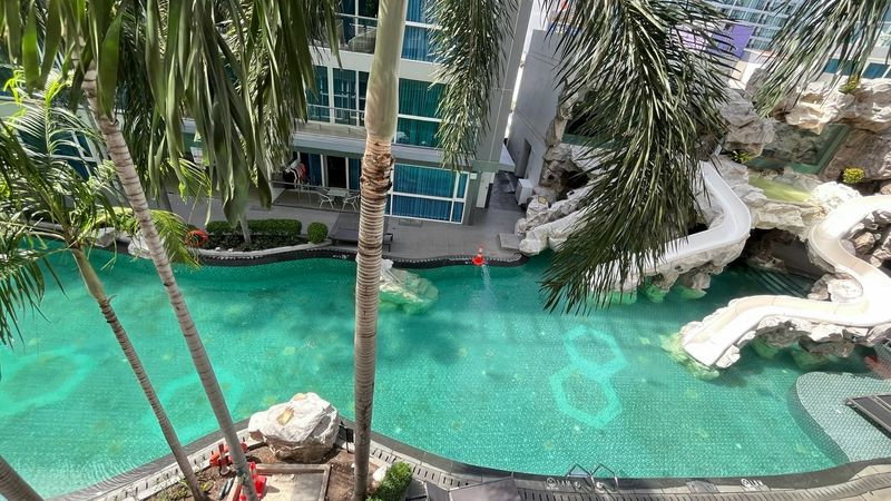 picture ⛵ Centara Avenue ⛵ Pool view / 3F / Studio room >> THB17,000/month彡 - 8/9