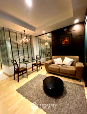 Condos for sale : 15th-Floor 1-BR The Rajdamri, 100m To BTS Ratchadamri (ID 696749)