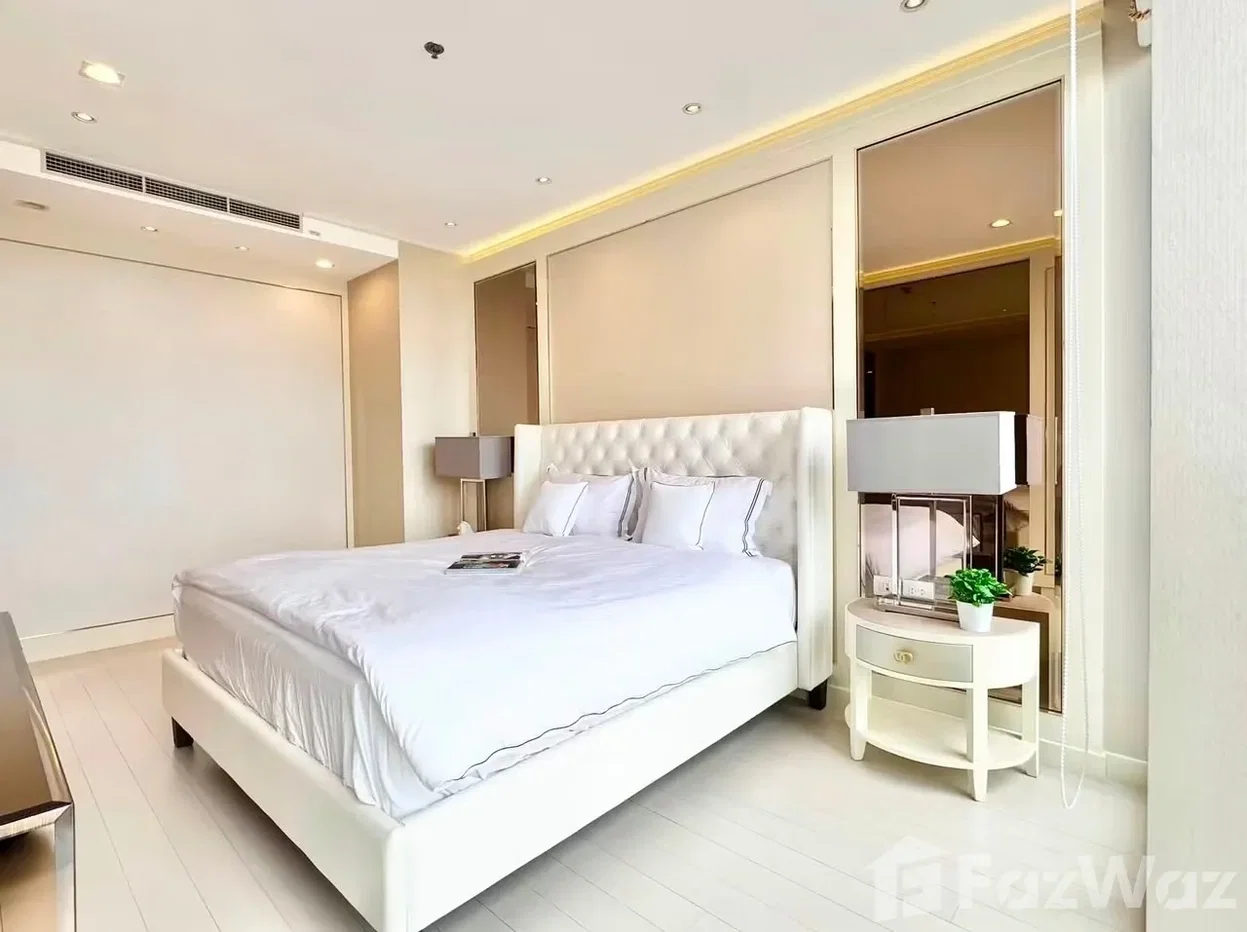 picture Noble plenchit with 2 private lifts ,360 view 6732327 - 4/14