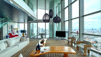 ขายคอนโด : เดอะ ริเวอร์ คอนโดมิเนียม, 4 ห้องน้ำ, Duplex