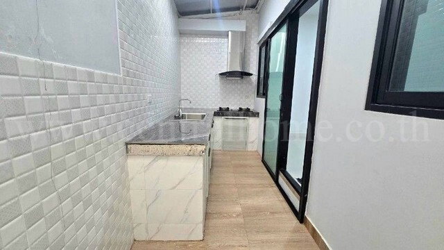 รูป ทาวน์โฮม 2 ชั้น ภัทรไพรเวท 2 เฟส 3 หลังมุม ต้นโครงการ บ้านใหม่เหมือนมือ 1 - รูปที่ 20/25