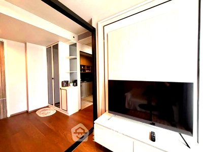 Condos for rent : 1-BR Ideo Q Sukhumvit 36, 400m To BTS Thong Lor (ID 3252322)