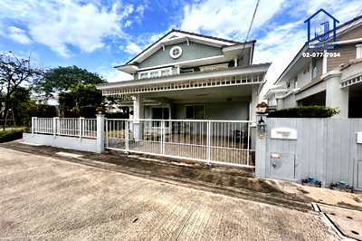 บ้านเดี่ยว บางกรวย นนทบุรี : ขายบ้านเดี่ยว 2 ชั้น หมู่บ้านวิลลาจจิโอ ปิ่นเกล้า-ศาลายา หลังมุม 61.6 ตร.ว. ใกล้มหาวิทยาลัยมหิดล ศาลายา