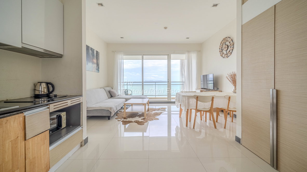 รูป 🛏️ 1 ห้องนอน - 🛁 1 ห้องน้ำ - 🏙️ Sea View - 🌏 ชื่อชาวต่างชาติ - 🏢 Reflection Jomtien Beach Pattaya - รหัส: RF30 - รูปที่ 2/10