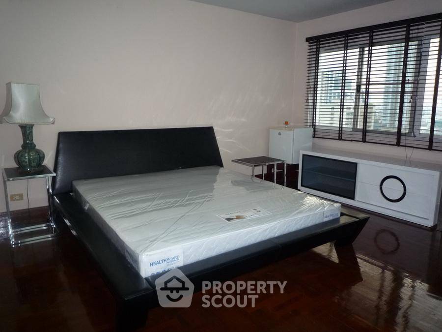 รูป คอนโด 2 ห้องนอน ขนาด 206 ตร.ม. ที่ 33 Tower ใกล้ BTS พร้อมพงษ์ (ID 515503) - รูปที่ 11/11