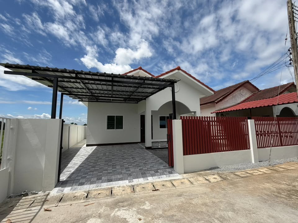 รูป 🏡 ขายด่วน! บ้านชั้นเดียวรีโนเวทใหม่ พร้อมอยู่ สันพระเจ้างาม ต้นเปา สันกำแพง เชียงใหม่ 📞 063-6649056 - รูปที่ 2/16