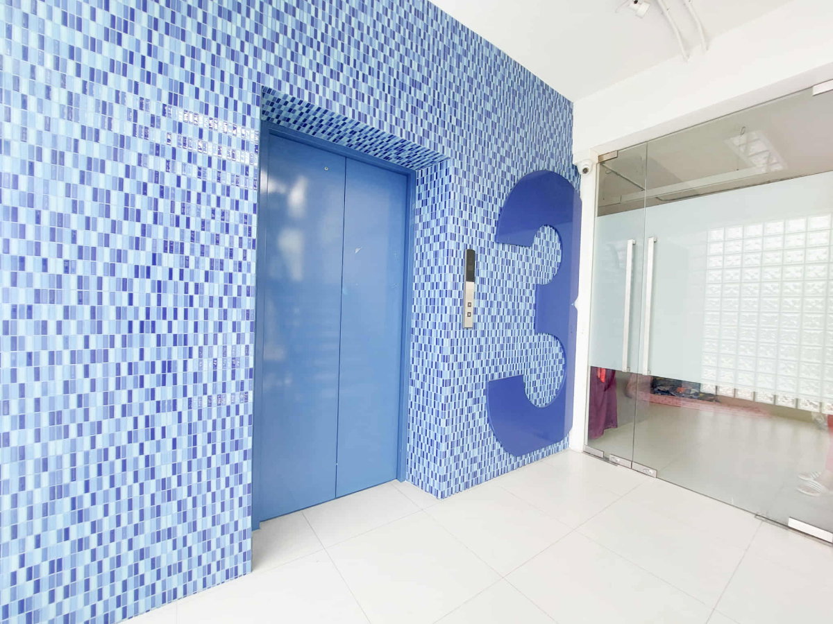 รูป ให้เช่าอาคารสำนักงาน 7 ชั้นทั้งหลัง พร้อมลิฟต์ | นราธิวาส 15 สาทร | พื้นที่ 1,285 ตร.ม. - รูปที่ 13/37