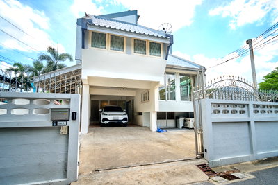 เช่าบ้านเดี่ยว สำนักงานสรรพากรพื้นที่กรุงเทพมหานคร 7 : ให้เช่าบ้านเดี่ยว โฮมออฟฟิศ บางซื่อ วงศ์สว่าง
