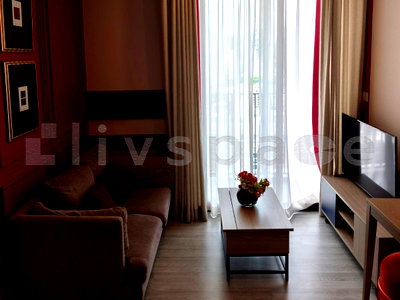 Condos for rent : ▚ L07C0Lツ FOR RENT: XT Ekkamai 1 Bed 30sqm Full Built-in Interior Great Deal Ready to Move In✨