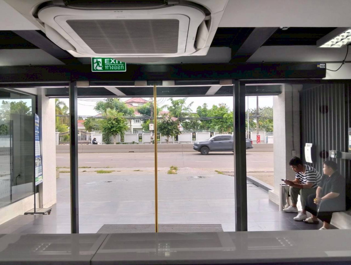 รูป ให้เช่าพื้นที่ออฟฟิศ อาคารพานิชย์ 3 ชั้น พร้อมเข้าใช้งาน - รูปที่ 10/22
