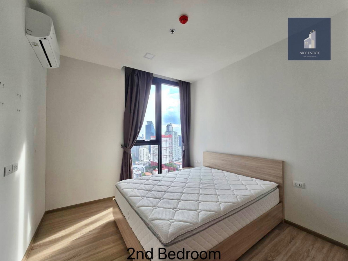 picture  XT Phayathai Spacious 2beds(King&Queen bed) 2baths+🛀 1Dressing room Take Baiyoke Sky View  - 10/15