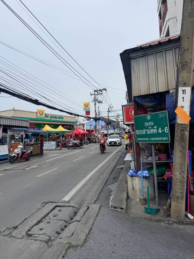 รูป ขายด่วนที่ดินใกล้ ม.ธนบุรี 75 ตารางวา ติดถนนคอนกรีต ซอย เพชรเกษม110 แยก 4 หนองแขม กรุงเทพฯ - รูปที่ 2/6