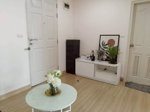 Resort-style condo for sale, The Nice ID Ladproa 130, 41.32 sqm. Special price 1.99 million baht. Contact: Tel. 089-4282491, Line ID: jeabmona