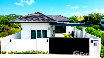 Houses for sale : 3 Bedroom House for sale in Thap Tai, Prachuap Khiri Khan  6737883