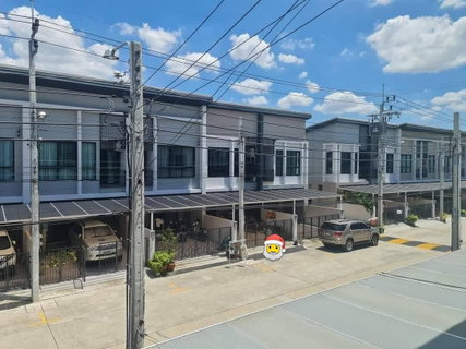 รูปภาพ 🏡✨ ว่างพร้อมอยู่ ให้เช่าทาวน์โฮม 2 ชั้น Time Home สวนหลวง–อ่อนนุช 3 ห้องนอน 2 ห้องน้ำ เฟอร์ครบ + เครื่องใช้ไฟฟ้าครบ หิ้วกระเป๋าเข้าอยู่ได้เลย!