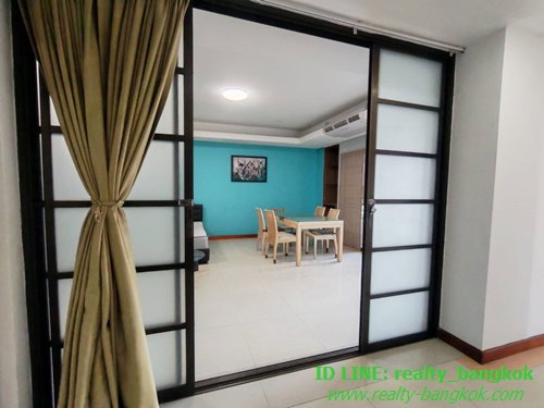 รูป ให้เช่า บางนาคอมเพล็กซ์ เรสซิเดนเชียล ห้องใหญ่ 120 ตร.ม. ใกล้เซ็นทรัลบางนา 500 เมตร/ 5 นาทีถึง MRT ศรีอุดม เฟอร์ครบ พร้อมอยู่ (มีที่ชาร์จ EV ในอาคาร) - รูปที่ 6/32