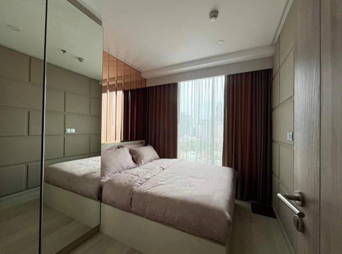 Knightsbridge Prime Sathorn【𝐒𝐄𝐋𝐋 & 𝐑𝐄𝐍𝐓】🔥 Premium wall paneling in a luxurious, soft beige tone. 🔥 Contact Line ID: @hacondo