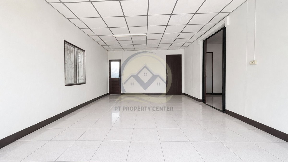 รูป หมู่บ้านทองสถิตย์วิลล่า ซอยรามอินทรา 34 แยก 20 ถนนรามอินทรา ลาดพร้าว บ้านเดี่ยวหลังมุม ขายตามสภาพ บรรยากาศโปร่ง  ราคาพิเศษ - รูปที่ 7/25
