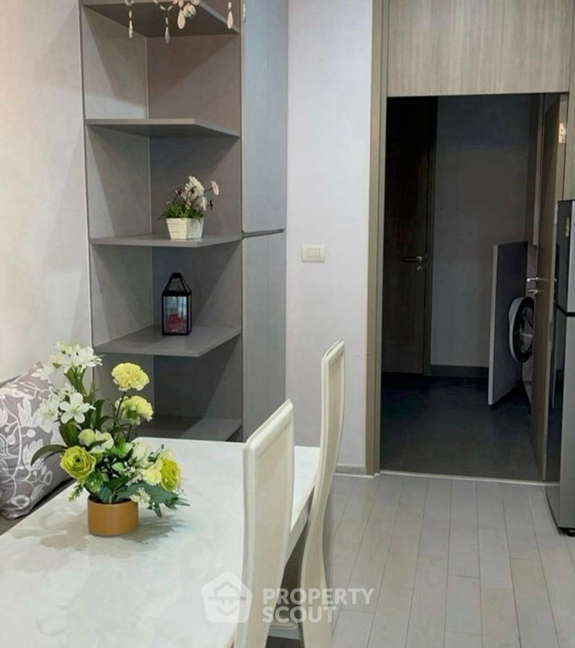รูป คอนโด 1 ห้องนอน Noble Ploenchit ใกล้ BTS เพลินจิต 100 ม. (ID 3252243) - รูปที่ 2/7
