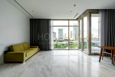 Condos for sale : Four Seasons Private Residences 2 bedrooms, for sale
