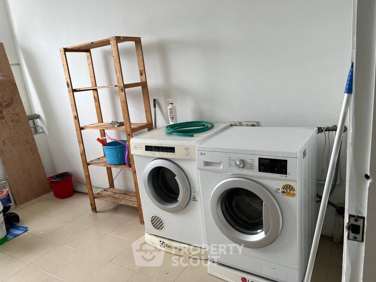 รูป ชั้น 28 ห้อง 3 ห้องนอน ขนาด 3,125 ตร.ม. Kallista Mansion ใกล้ ARL มักกะสัน (ID 3259423) - รูปที่ 23/25