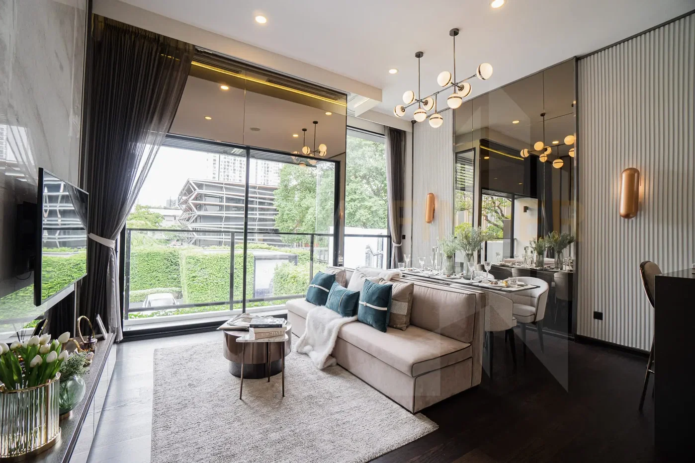 รูป PARK ORIGIN THONGLOR 2 bedrooms, for sale - รูปที่ 1/7