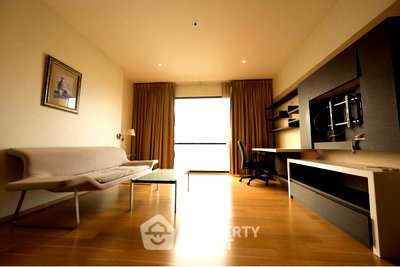 คอนโดให้เช่า : คอนโด 1-ห้องนอน ที่ โนเบิล รีเฟลกซ์ ใกล้ BTS อารีย์ (ID 384381)