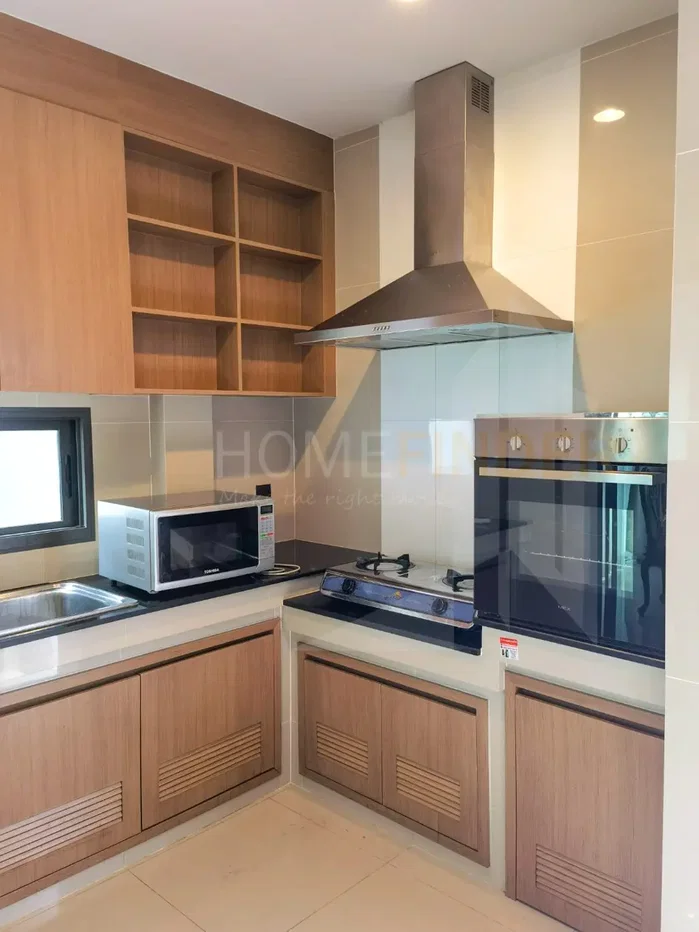 picture Setthasiri Krungthep Kreetha 4 bedrooms, for rent - 10/11