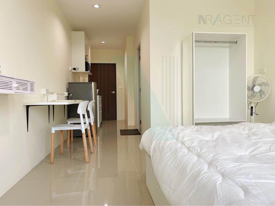 รูป ให้เช่าคอนโด อัสสกาญจน์เพลส ศรีนครินทร์ อาคาร 1 ชั้น 27 สตูดิโอ ขนาด 26 ตรม ใกล้ เทสโก้ โลตัส พัฒนาการ - รูปที่ 2/8