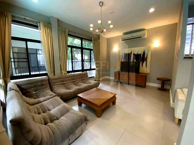 เช่าทาวน์โฮม สวนเบญจสิริ : Veranda Ville 4 bedrooms, for rent