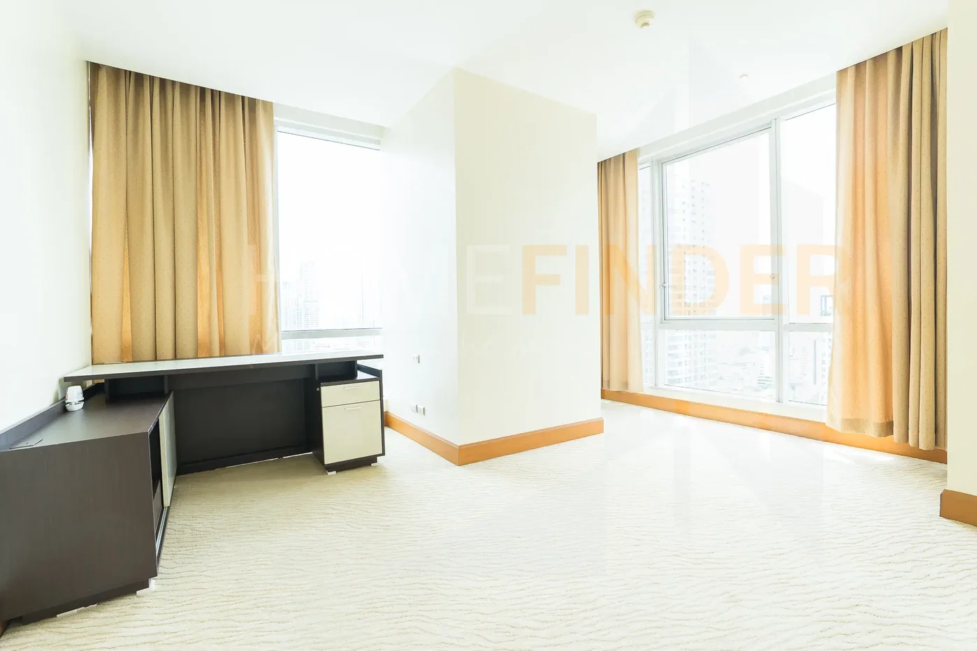picture Sky Villas Condominium 3 bedrooms, for rent - 7/18