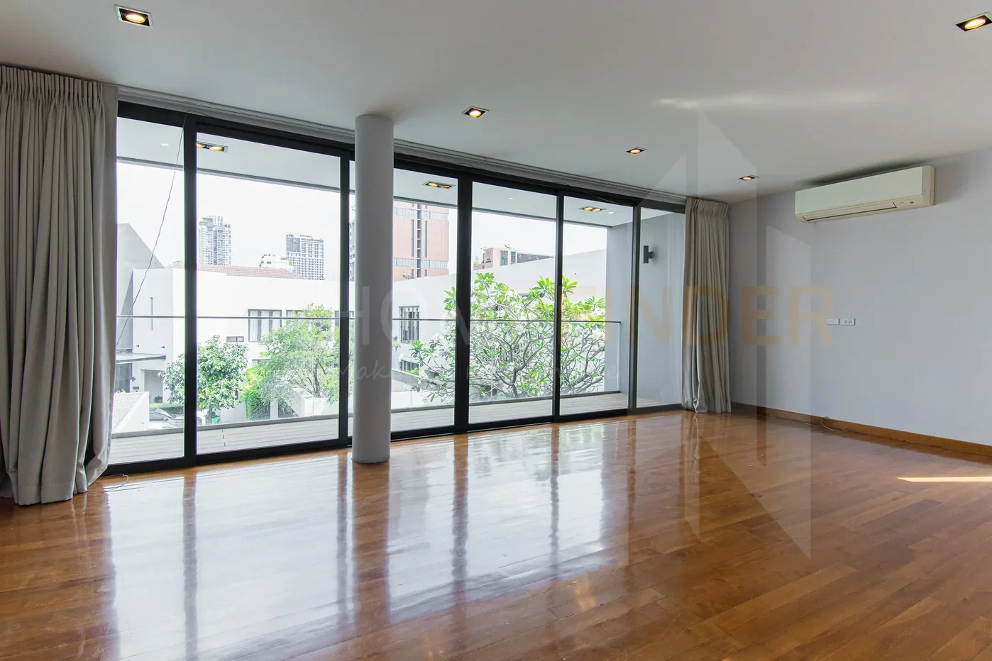 รูป Single House Thonglor 4 Bedrooms with Private Pool 4 bedrooms, for rent - รูปที่ 6/12