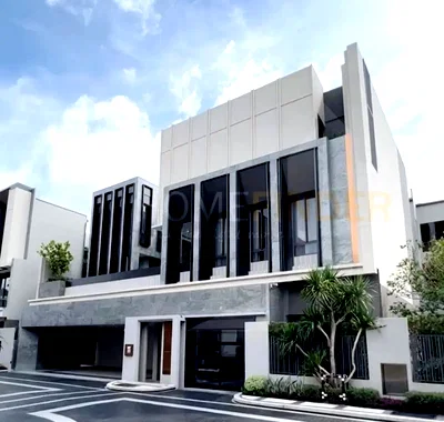 Houses for sale Suan Luang : BuGaan Pattanakarn 6 bedrooms, for sale