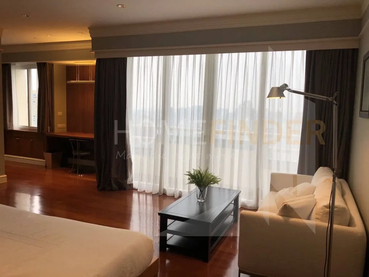 picture Las Colinas 5 bedrooms, for rent - 10/18