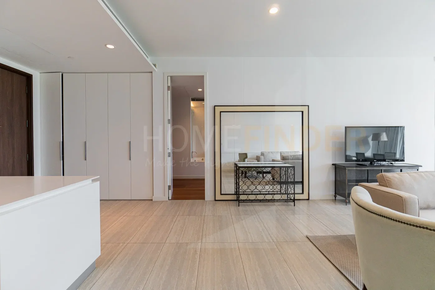 picture 185 Rajadamri 2 bedrooms, for rent - 1/5