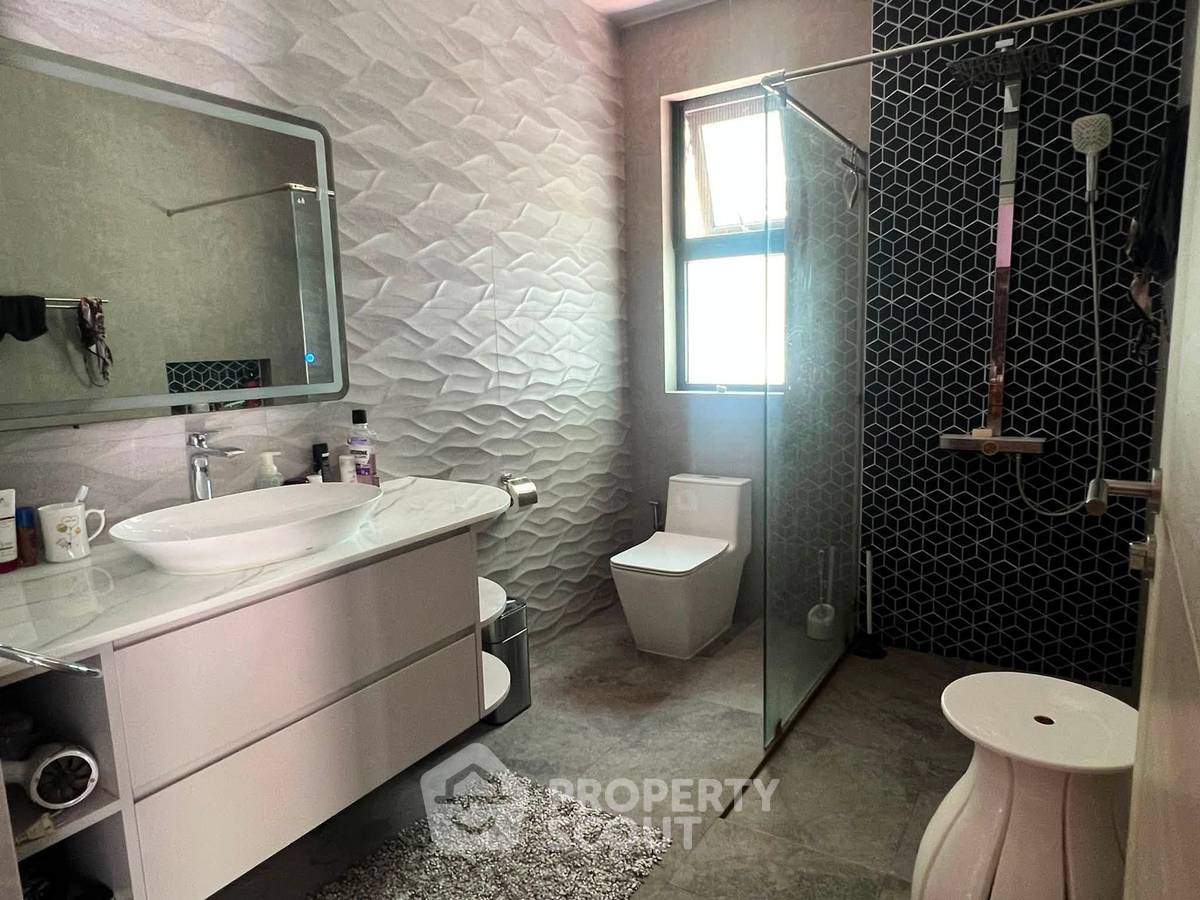 picture 3-BR Villa in Hin Lek Fai (ID 3257777) - 10/19