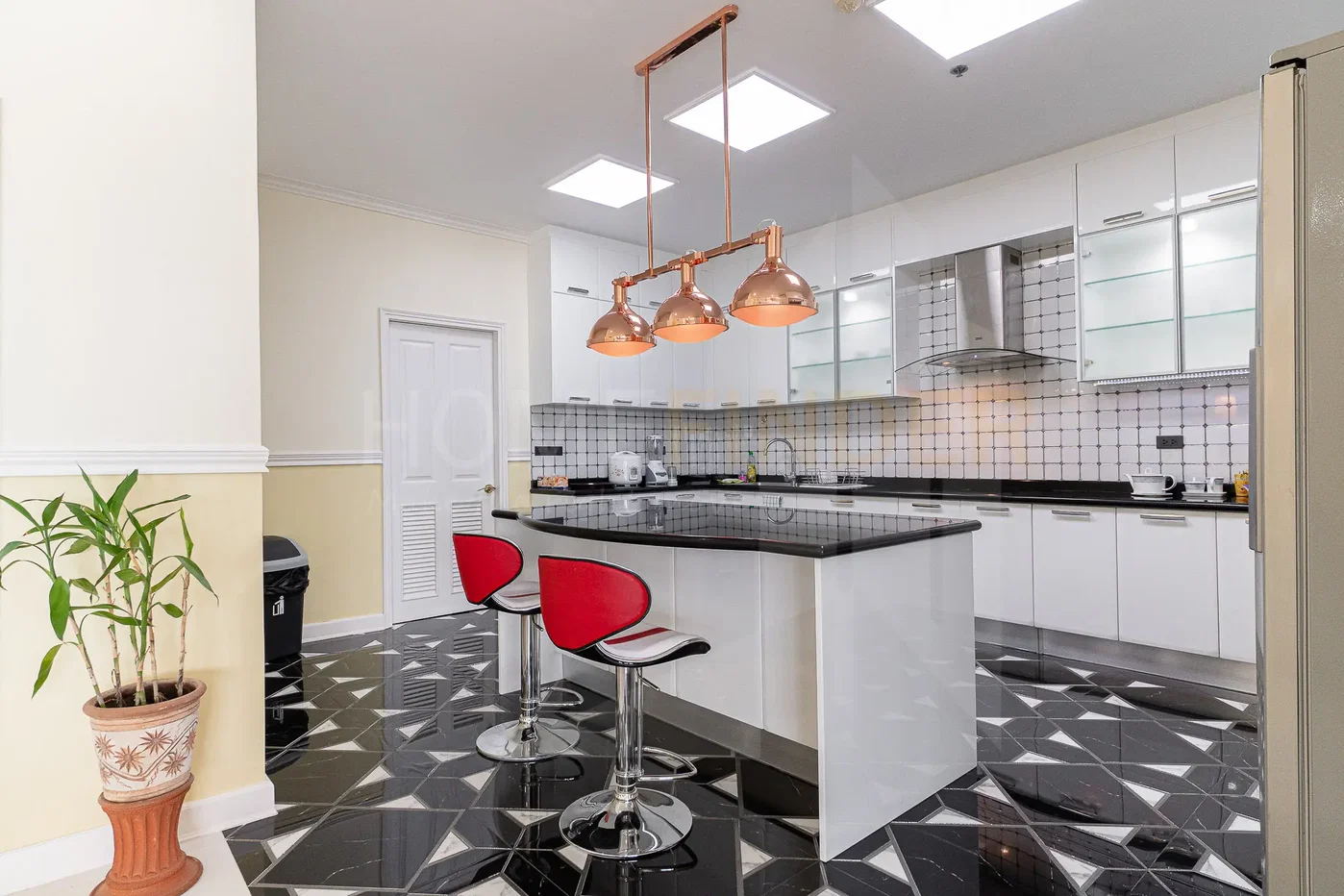 รูป Baan Sathorn Chaopraya 3 bedrooms, for rent - รูปที่ 5/19