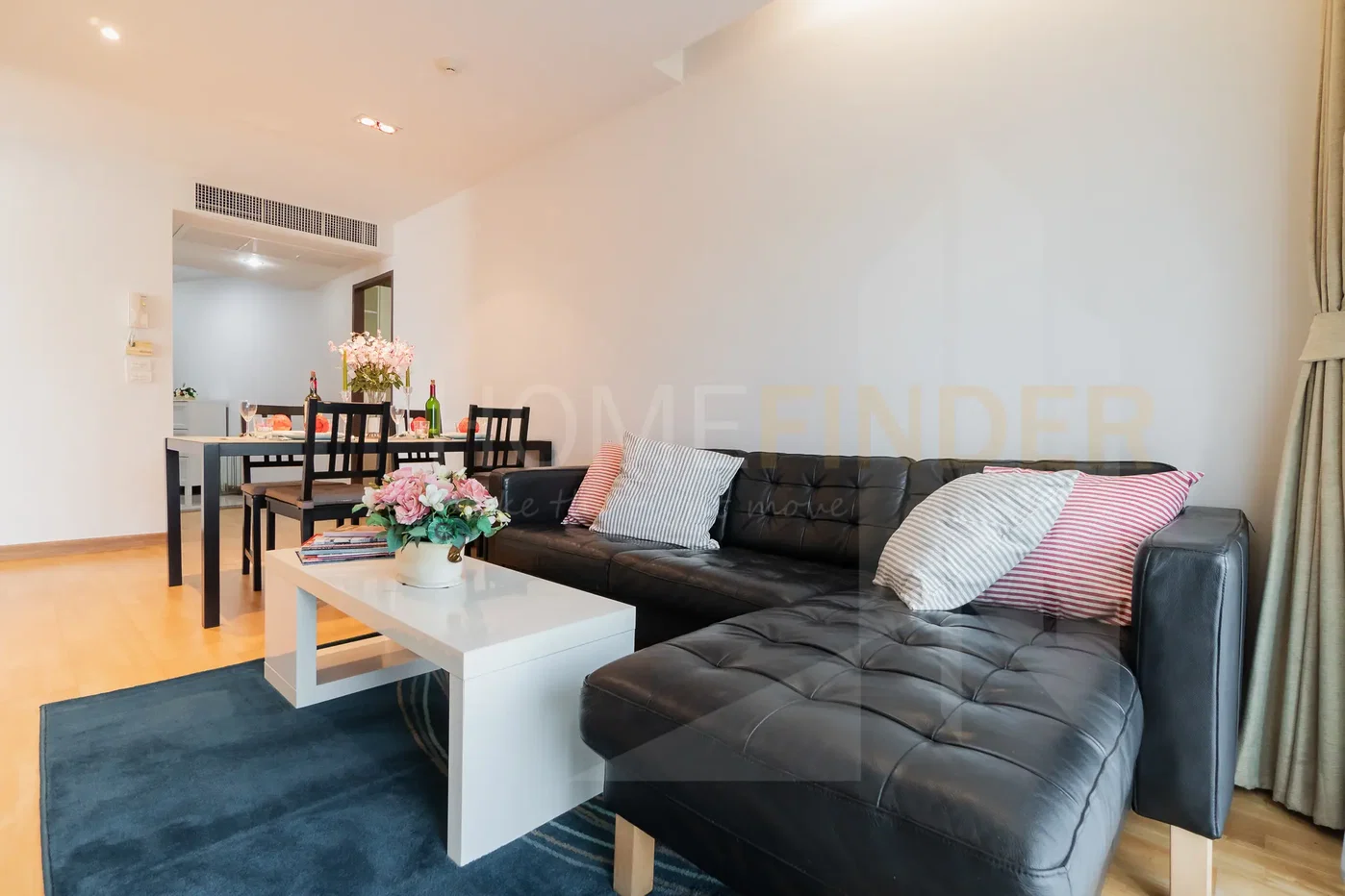 picture Residence 52 2 bedrooms, for sale - 2/12