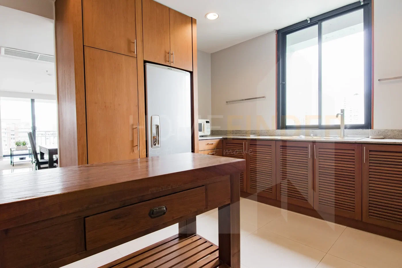 picture Lake Green 2 bedrooms, for rent - 7/12