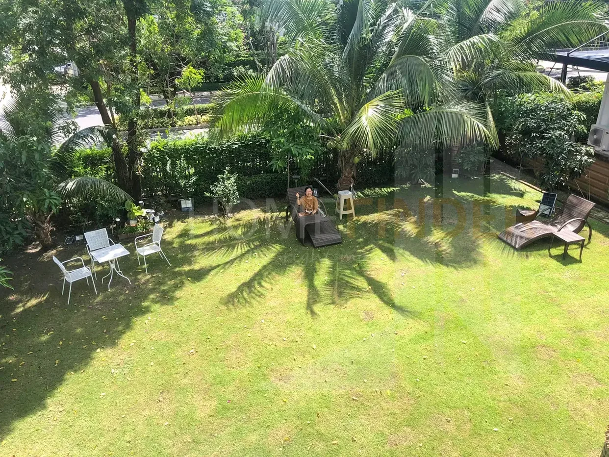 picture Burasiri Pattanakarn 5 bedrooms, for rent - 5/7