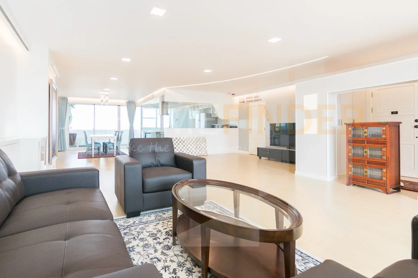 picture Regent on the Park 2 3 bedrooms, for rent - 7/11